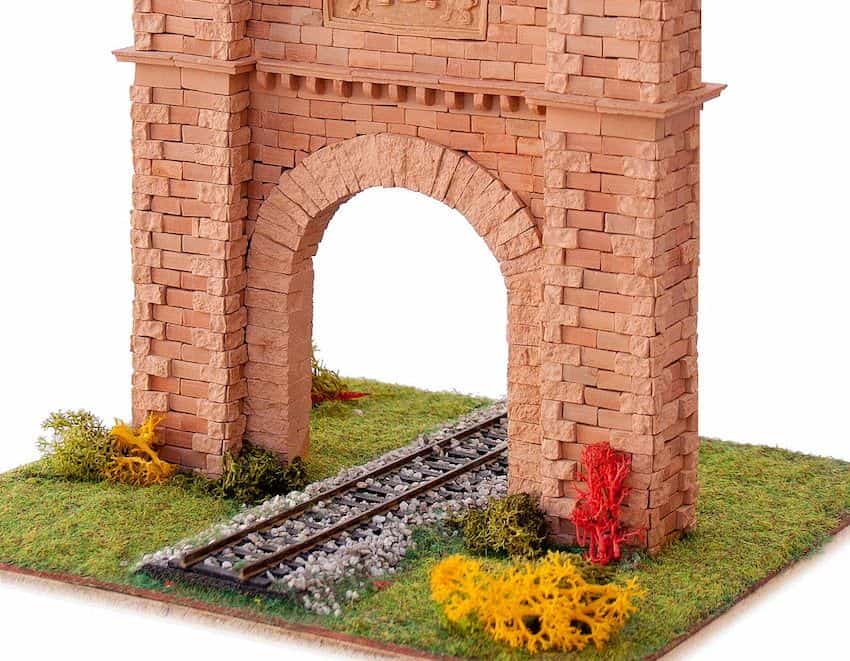 30105 4