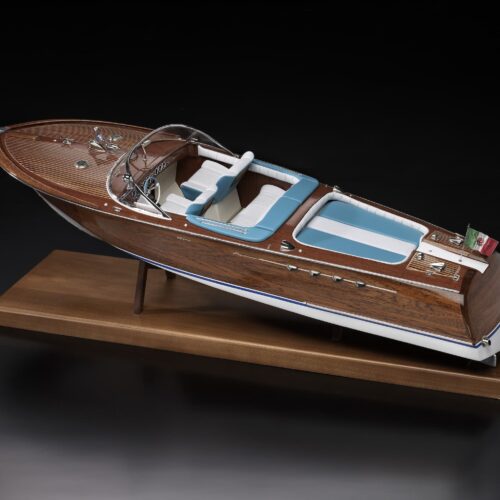 Kit de barco Runabout (tipo Aquarama) 1:10 Amati 1608
